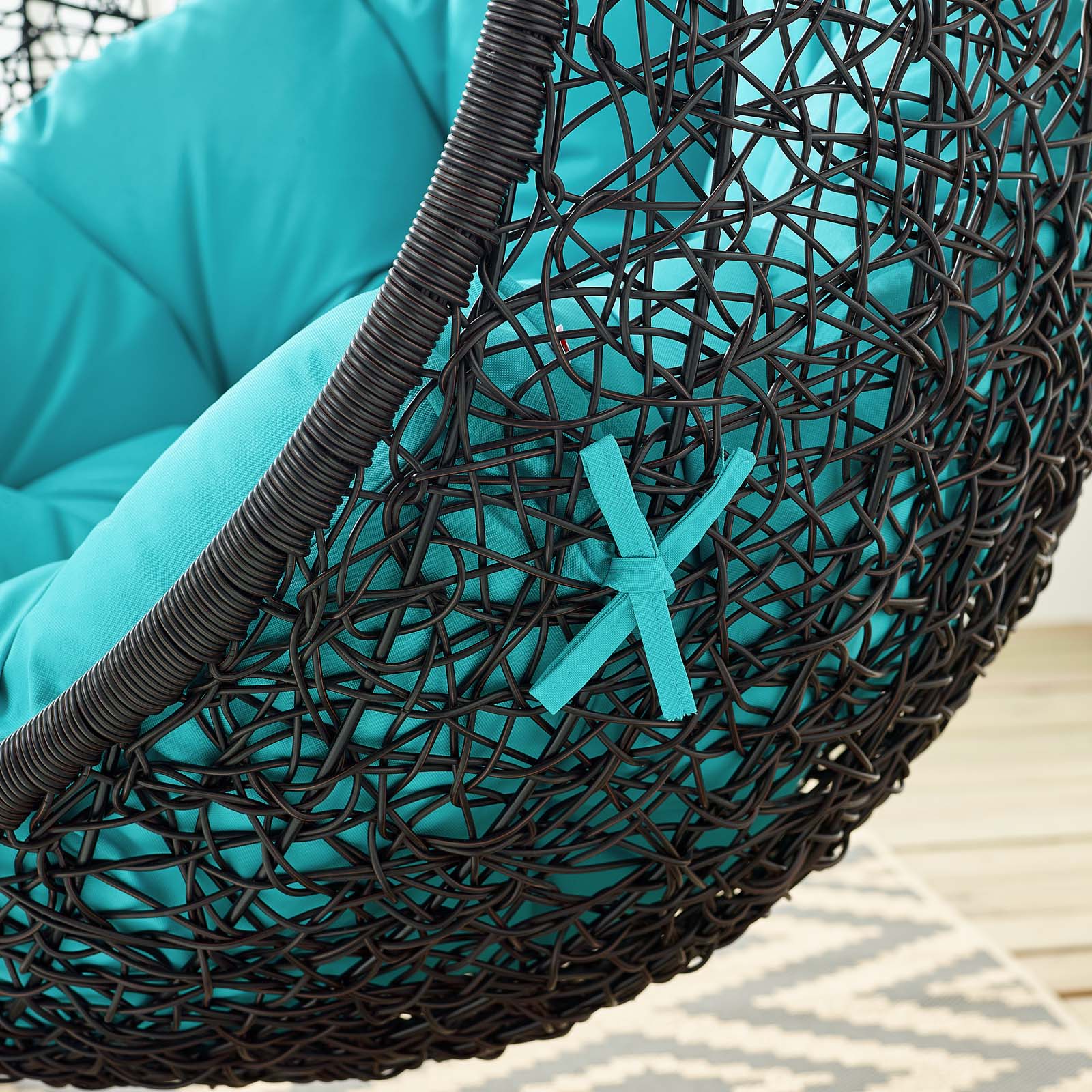 Swing Outdoor Patio Lounge Chair