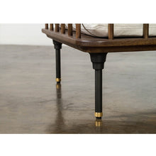 Load image into Gallery viewer, Distrikt Occasional Chair