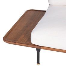 Load image into Gallery viewer, Distrikt Sofa