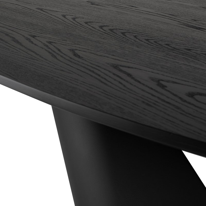 Oblo Dining Table (94.5″ X 47.3″ X 29.5″)