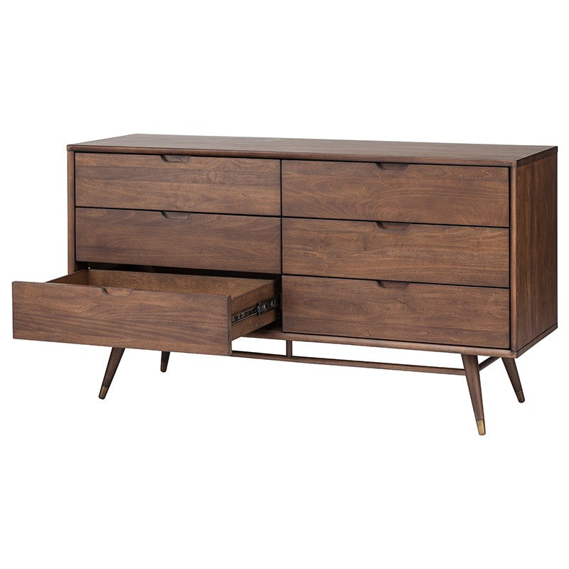 Daniel Dresser ( 55.3″ X 17.8″ X 30″ )