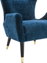 Load image into Gallery viewer, Logan Velvet Chair