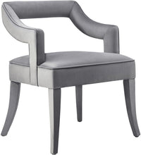 Load image into Gallery viewer, Tiffany Velvet Chair