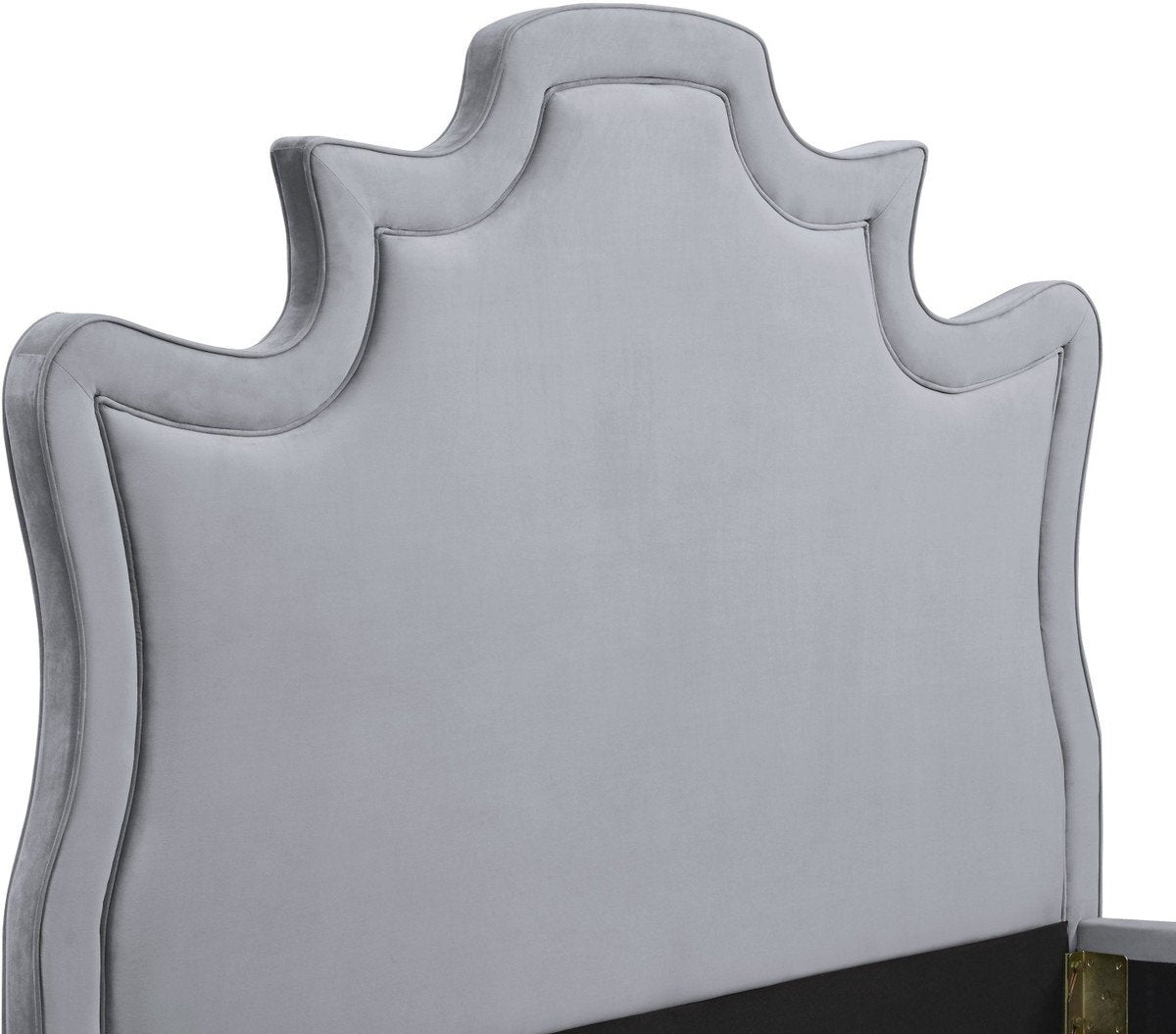 Serenity Velvet Bed in Queen