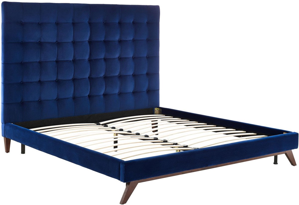 Eden Velvet Bed in Queen Size