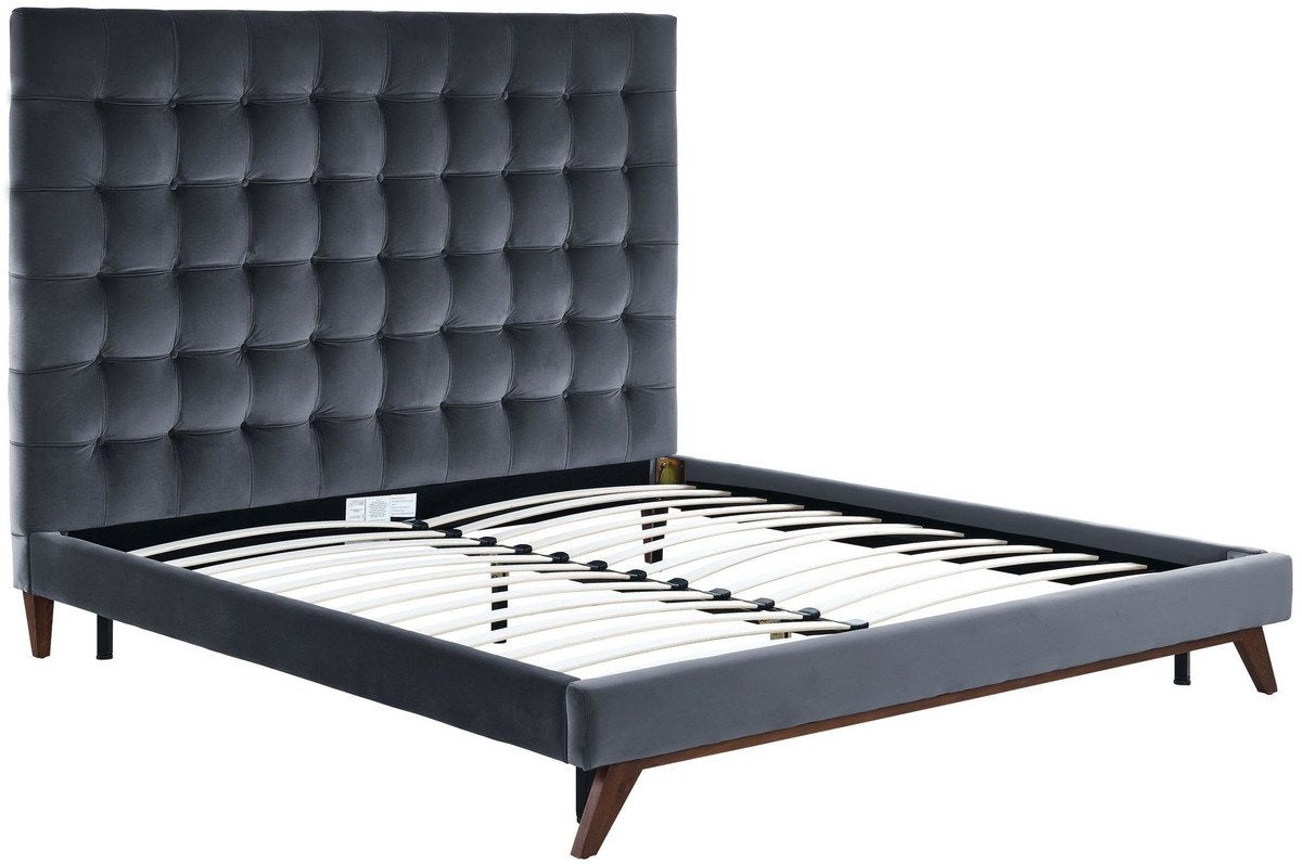 Eden Velvet Bed in King Size