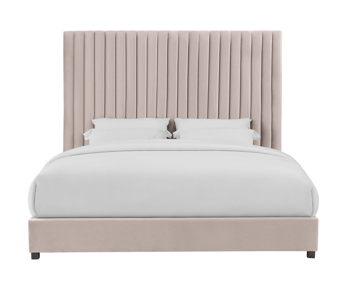 Arabelle Blush Velvet Bed in Queen