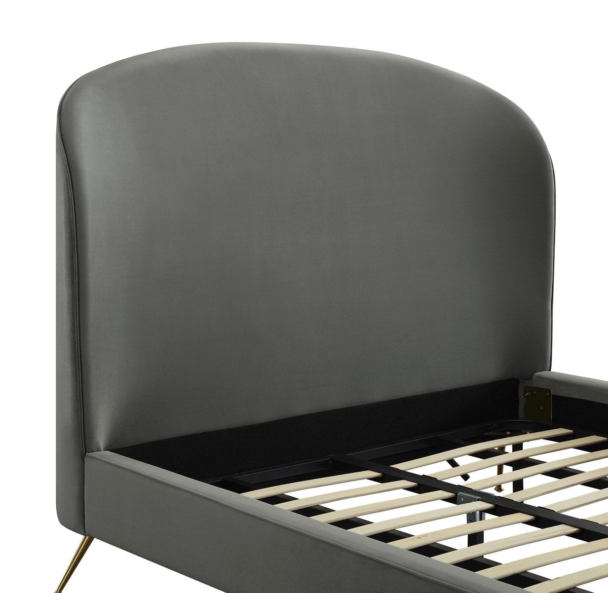 Vivi Velvet Bed in Queen