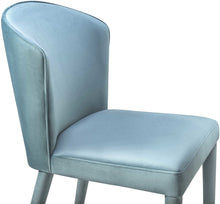Load image into Gallery viewer, Metropolitan Velvet Chair