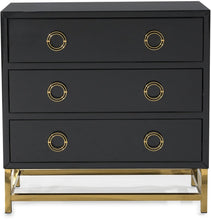 Load image into Gallery viewer, Majesty Chest