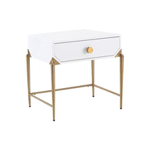Load image into Gallery viewer, Bajo Lacquer Side Table
