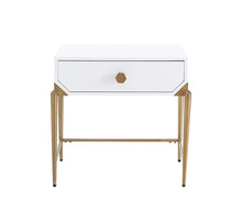 Load image into Gallery viewer, Bajo Lacquer Side Table