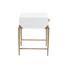 Load image into Gallery viewer, Bajo Lacquer Side Table