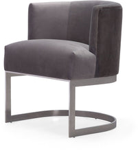 Load image into Gallery viewer, Eva Velvet Chair