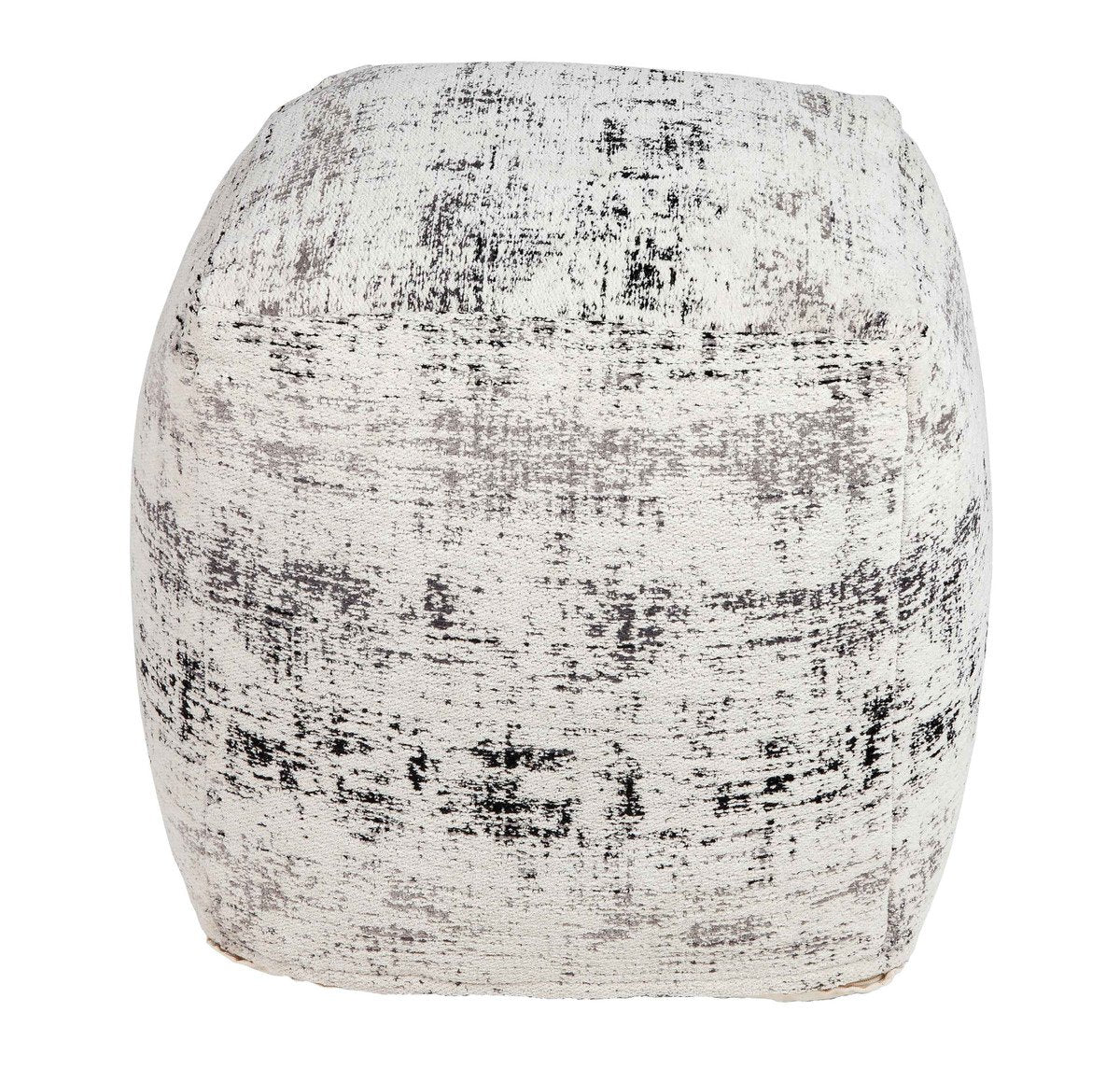 Janie Pouf