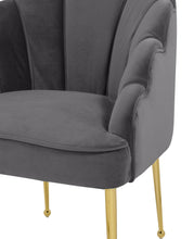 Load image into Gallery viewer, Daisy Velvet Chair