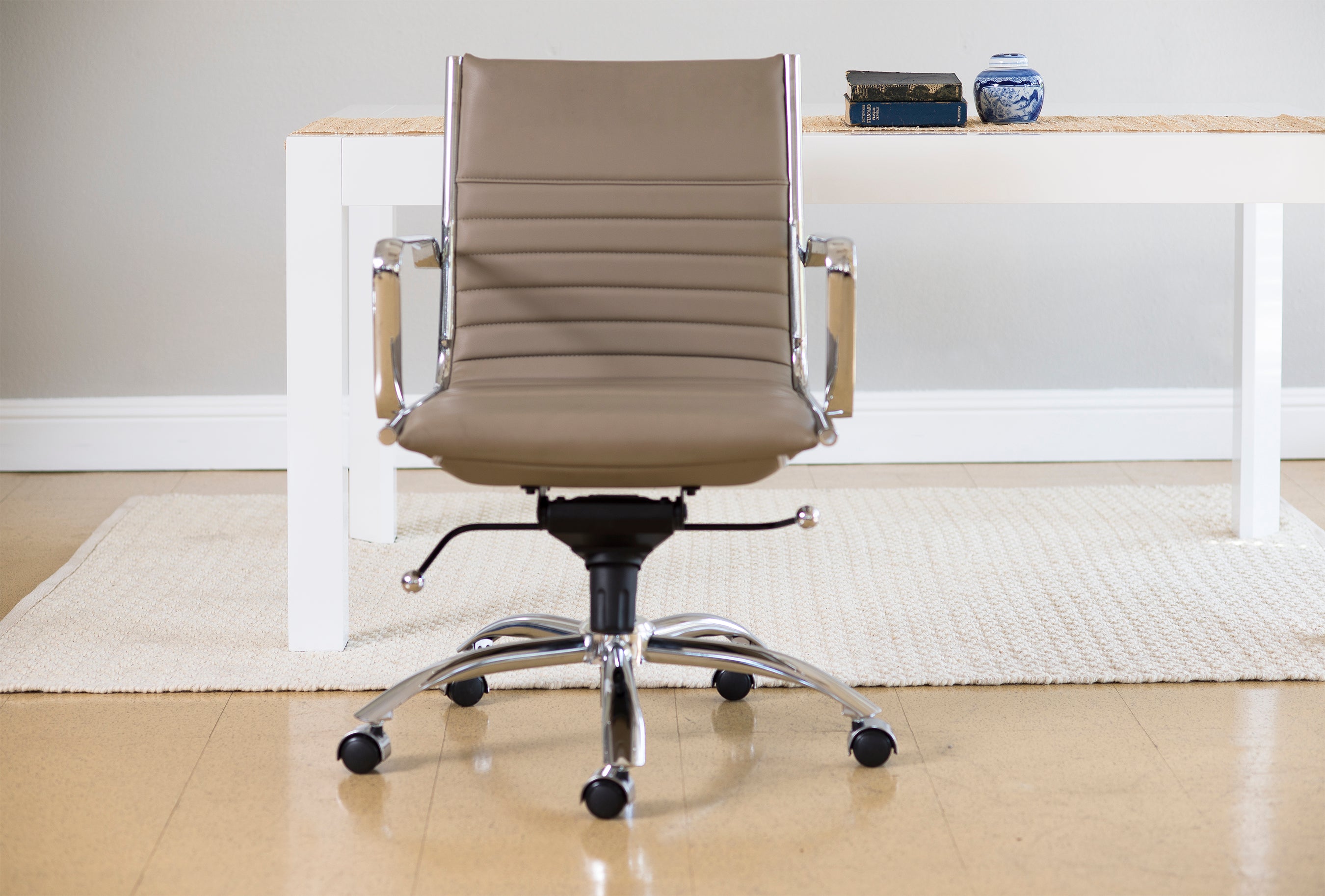 Dirk Low Back Office Chair